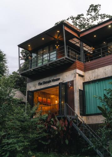 The Stream House