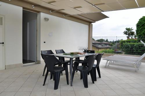  Garda Bloom Holiday Apartments in Padenghe sul Garda