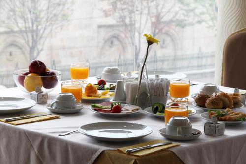 Hotel Artiç - image 11