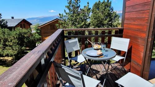 Chalet Individuel Les Sorbiers - 80m2 - Jardin - Barbecue - Wifi - Netflix - Ski & Randonnée - Pyrénées Catalanes Françaises - - Location, gîte - Eyne