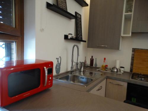 A casa di Delia - stazione Fidene, Rome (photo 9)