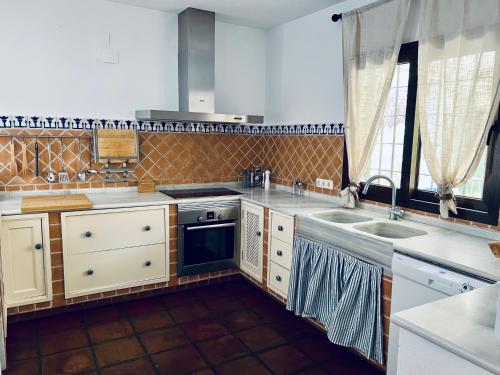 Villa ALJARAL, Espectacular,piscina,chimenea, climatización, wifi, Кордова (фото 6)