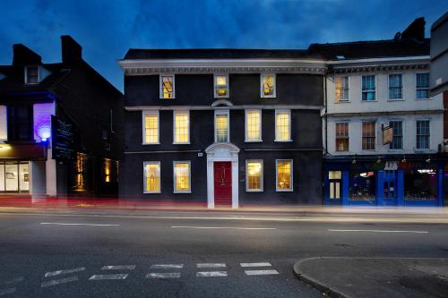 A szálláshely kívülről, Stone Court House in Maidstone