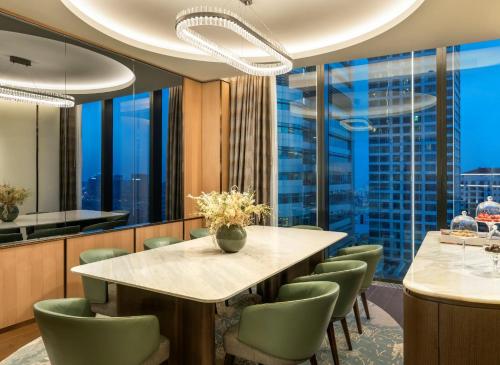 المرافق, Address Istanbul in أوسكودار