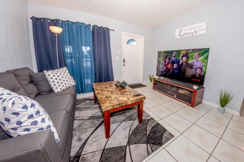 Private Room Palm New in Greenacres City (FL)