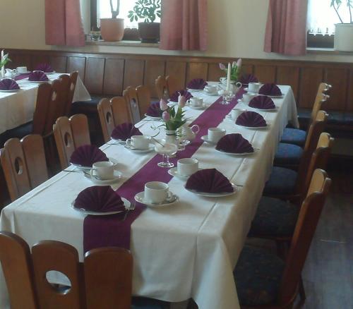 Restaurant, Gasthof zur Krone in Burghaslach