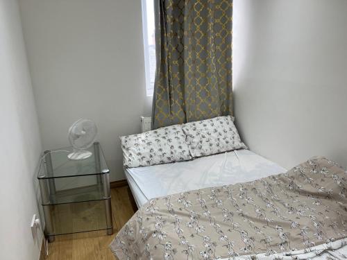 Entire apartment for 4 guests 2 double Rooms in London - Next to Sudbury hill tube station in Wembley