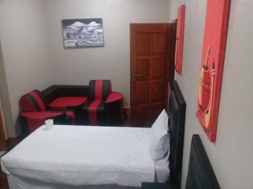 MIRATON EASTGATE SUITES