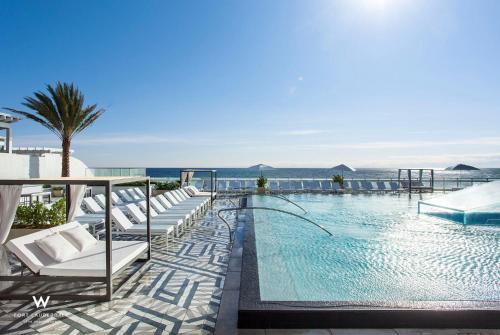 SuitesRUs At W Hotel Fort Lauderdale - 수영장