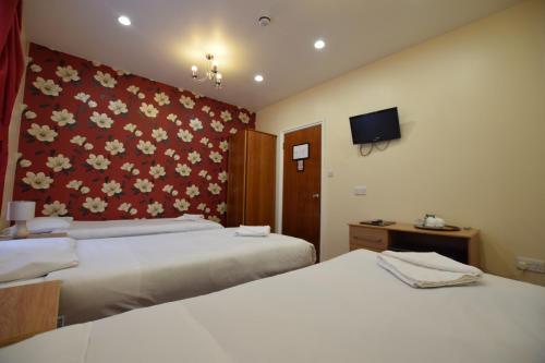 Cranbrook Hotel - image 6