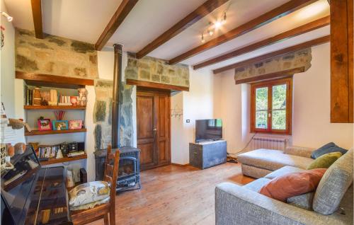 . 4 Bedroom Stunning Home In Tiglieto