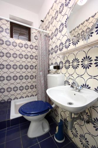Apartment Arbanija 9423a - image 7