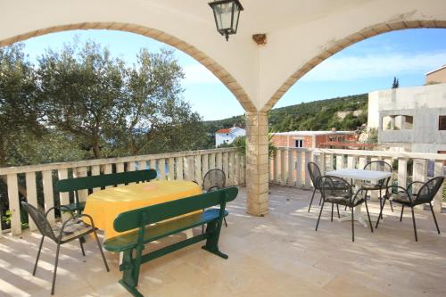 Seaside house with a swimming pool Cove Ljubljeva, Trogir - 9431