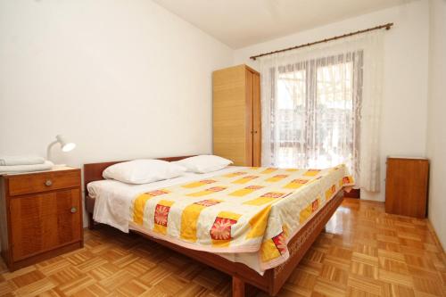 Apartment Zavalatica 9315a - image 10