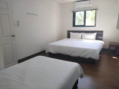 Sun Moon Lake Jinlongshan BnB