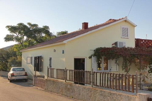  Apartments with a parking space Povljana, Pag - 9353 in Povljana
