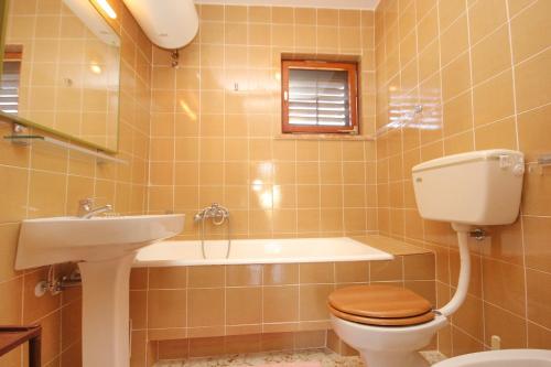 Apartment Pag 9355a - image 10