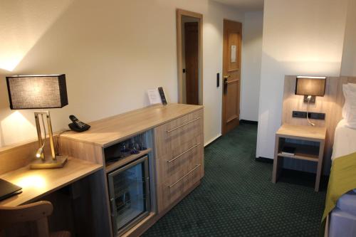 Hotel Allegro - image 12