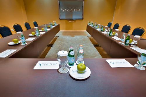 Signature Hotel Al Barsha, Dubái (foto 8)
