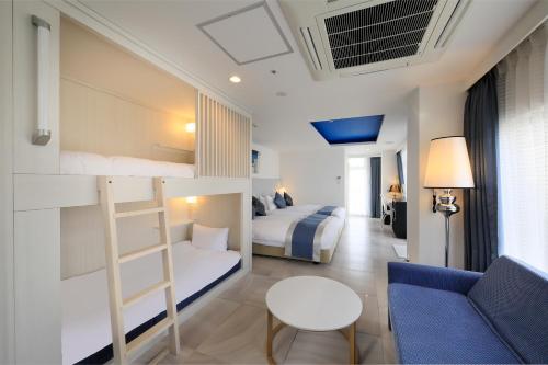 Centurion Hotel Residential Akasaka Room Type - Executive Twin Room with Balcony - Non Smoking - Annex Centurion Hotel Residential Akasaka Room Type - Executive Twin Room with Balcony - Non Smoking - Annex