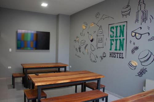 Sin Fin Hostel