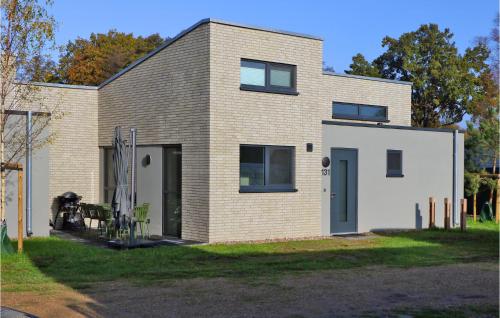 Stunning Home In Lembruch-dmmer See With Sauna, Wifi And Indoor Swimming Pool