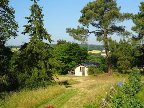 maisonnette écologique isolée en botte de paille