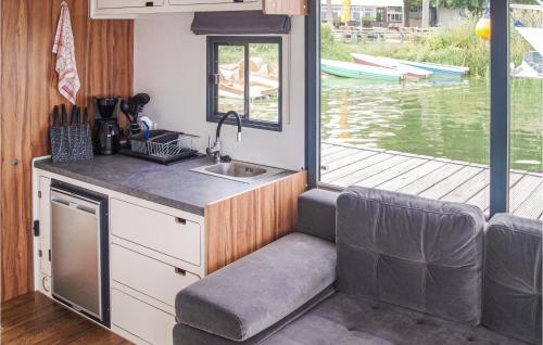 Küche, 1 Bedroom Awesome Ship In Brandenburg in Brandenburg an der Havel
