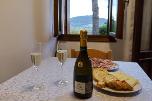 Tenuta da Mosè con vista sui colli asolani (Tenuta da Mose con vista sui colli asolani) in Monfumo