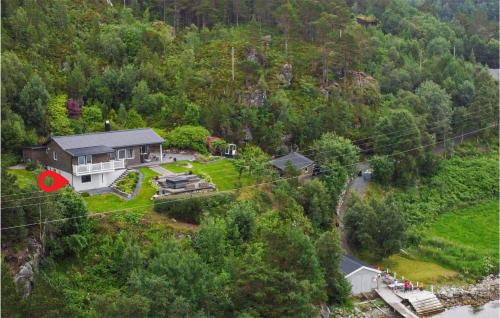 . 1 Bedroom Beach Front Apartment In Øydegard