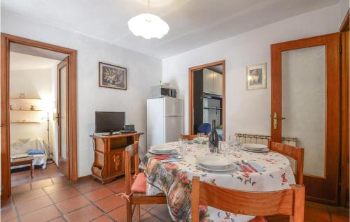 Gorgeous Home In Gallicano Fraz, Bologn With Wifi