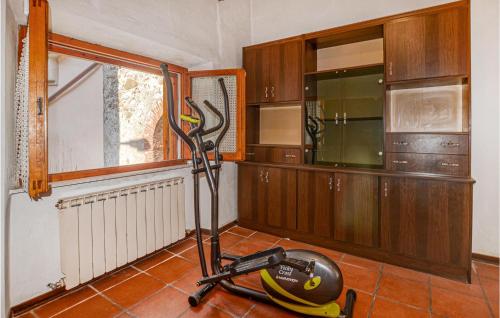 Gorgeous Home In Gallicano Fraz, Bologn With Wifi