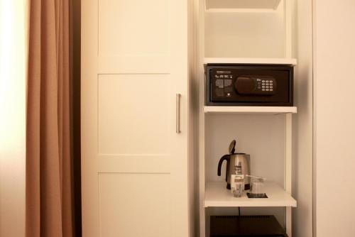 Woohoo Rooms Boutique Sol - image 6