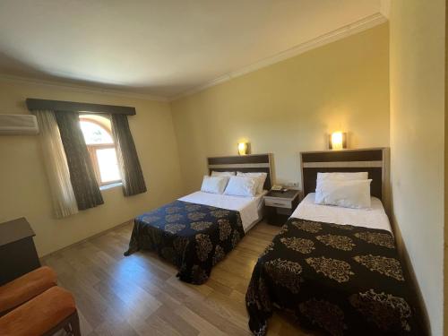 Hotel Euphrat Nemrut - Tap to explore photos