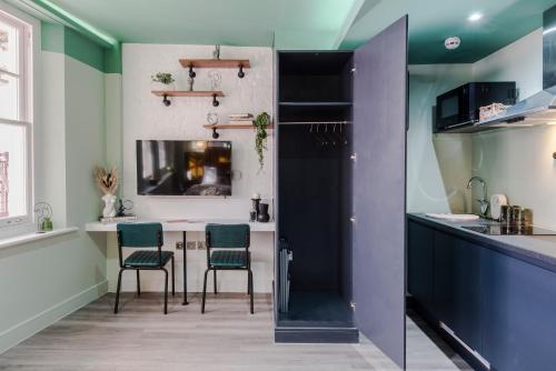 Your Apartment I Brixton London