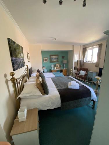 Mariners Beachside B&B Room Type - King Double or Twin Room