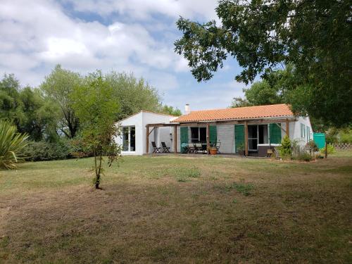 Maison au calme à 10 min de Noirmoutier - Location saisonnière - Saint-Urbain