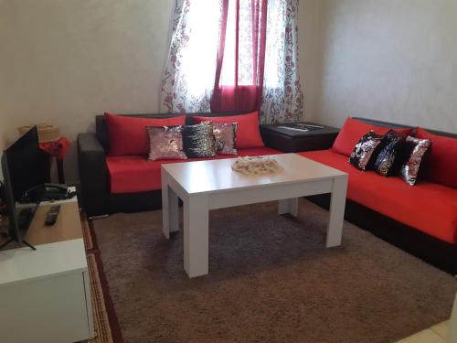 Bar/lounge, appartement meuble in Adrar