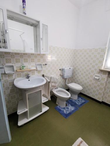 Fürdőszoba, CasAngelica Alloggio indipendente con parcheggio interno in Arsie