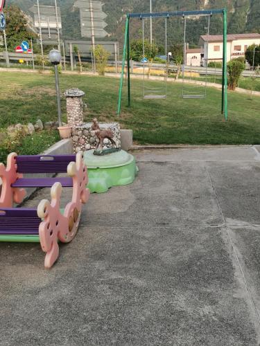 Kert, CasAngelica Alloggio indipendente con parcheggio interno in Arsie