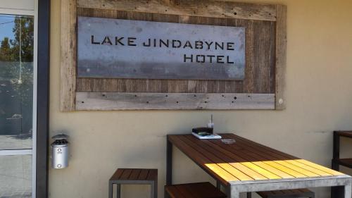 Lake Jindabyne Hotel