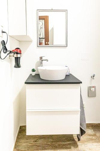 Premium City Apartment with Free Garage Parking included! Close to metro U2 and Vienna Congress Center!, Vienna (photo 7)