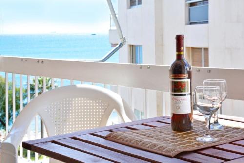 Luxury at its best beach condo in Palaio Faliro