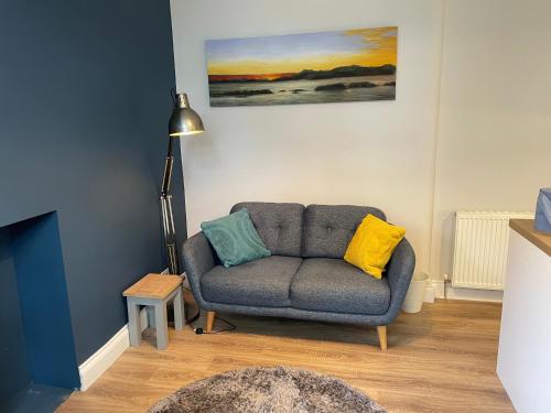 Central Helensburgh 1 BR, gr floor pet friendly