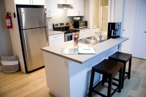 Facilities, M&M's Maple Bay Mountain Guesthouse near Cusheon Lake
