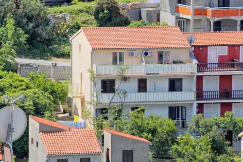 Apartments with a parking space Hvar - 9658 - image 7
