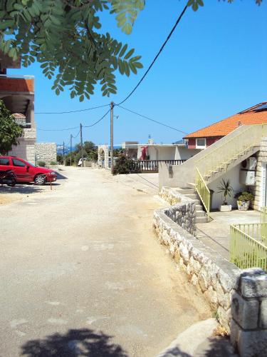 Apartments with a parking space Hvar - 9658 - image 10