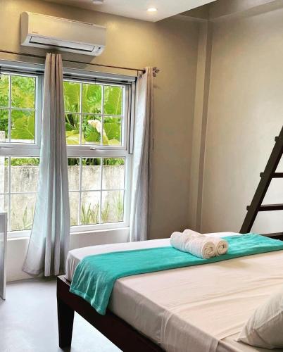TeSario Retreat Room Type - Deluxe Family Room