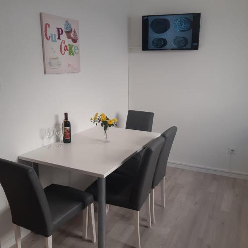 設施, Apartment Igrane 10033a in 伊加勒