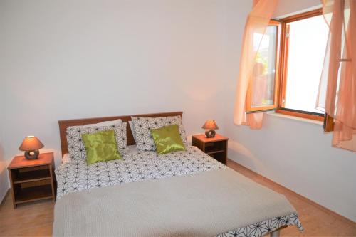 Apartments by the sea Poljica Trogir - 10237 - image 10